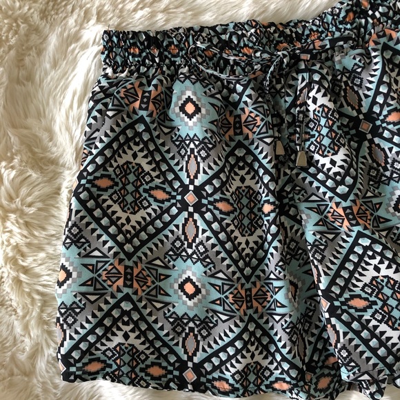 Anthro Elevenses Geometric Shorts - Picture 3 of 5